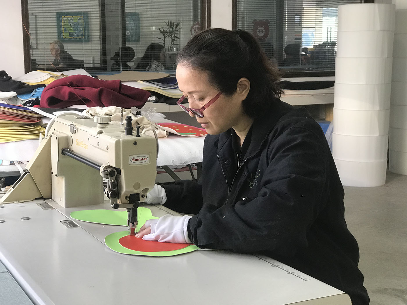 De productie van onze speelconcepten in onze eigen fabriek De productie van onze speelconcepten in onze eigen fabriek