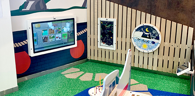 Kinderhoek als onderdeel van het winkelinterieur Kinderhoek als onderdeel van het winkelinterieur